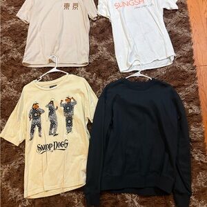 4 used men’s T-shirts size mediumm
